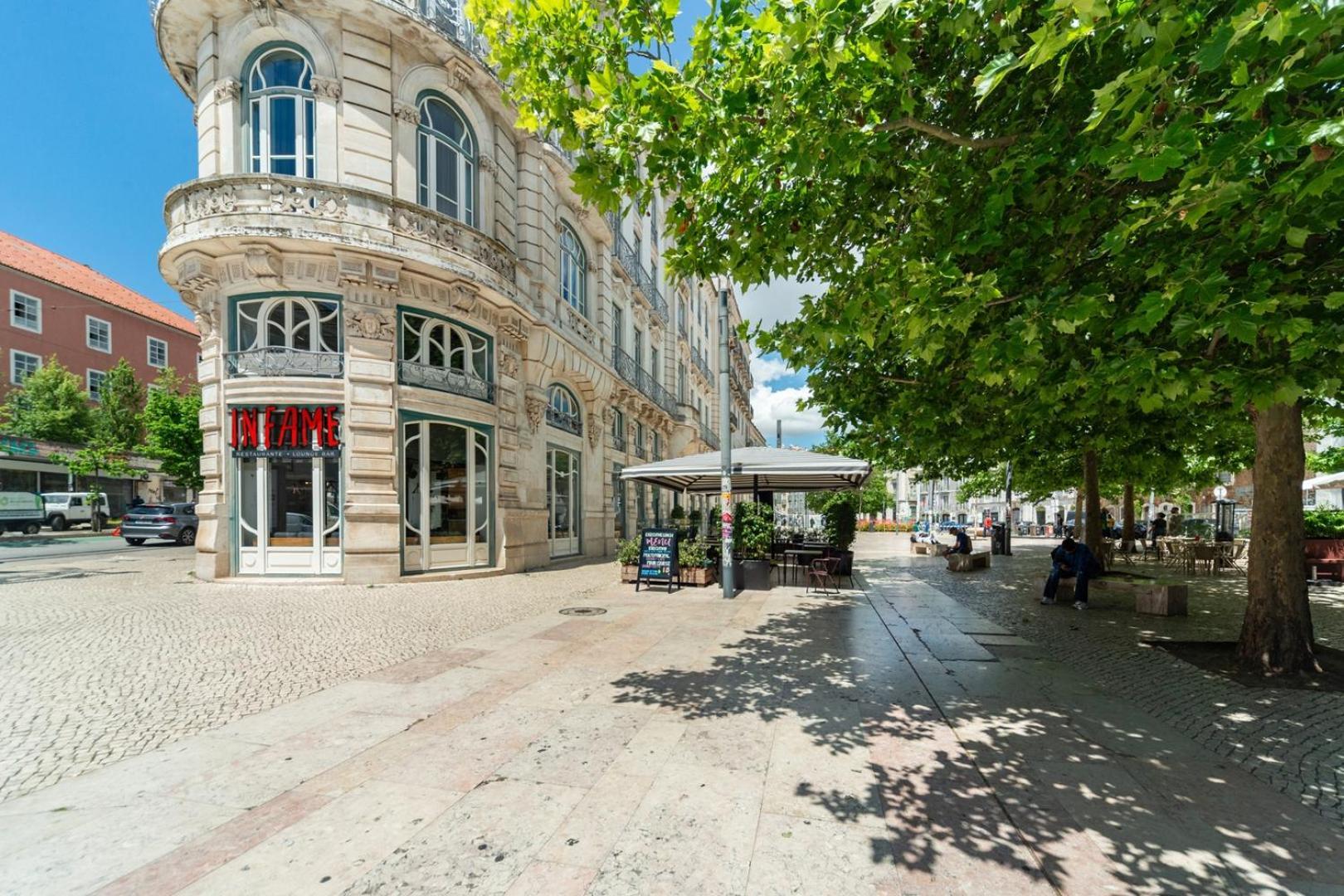 With Private Terrace 250m To Largo Intendente Apartment Lissabon